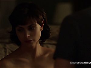 astounding Morena Baccarin looking mind-blowing naked on film